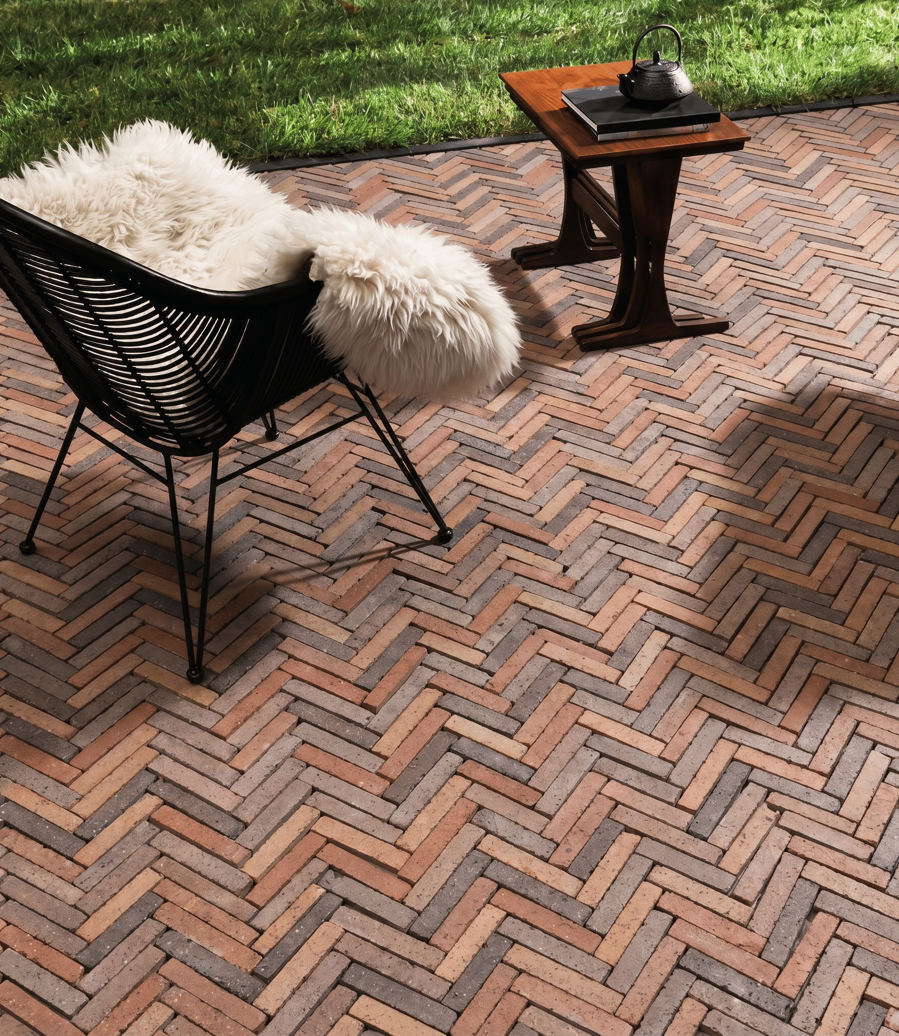 Artazzo 1x8 Herringbone